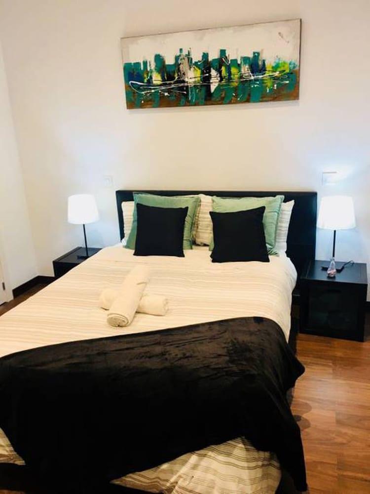 A And Z Juan De Mena (Adults Only) Hotell Madrid Eksteriør bilde