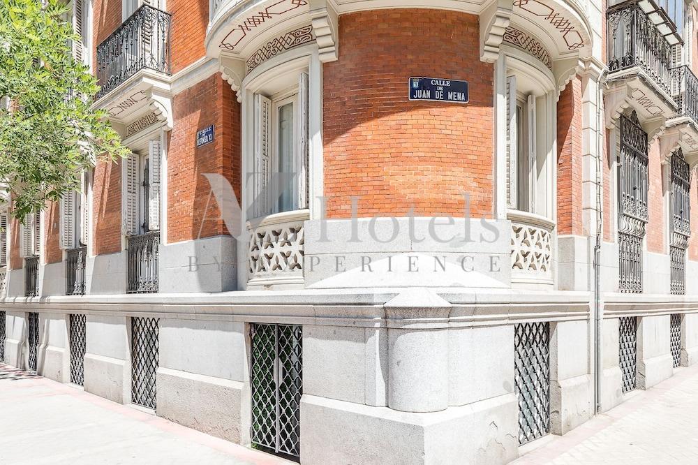 A And Z Juan De Mena (Adults Only) Hotell Madrid Eksteriør bilde